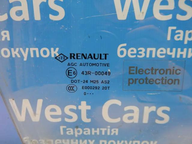 RENAULT 803000001R Стекло двери передней правой в наличии Ровно