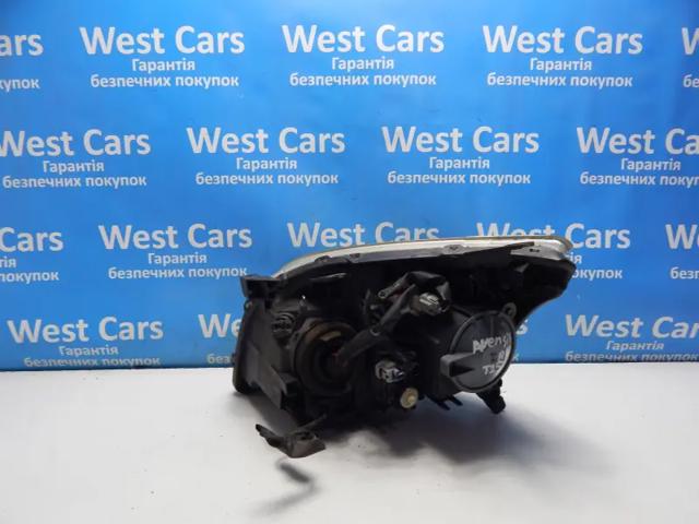 8113005220 TOYOTA Правая фара купить в Сумы