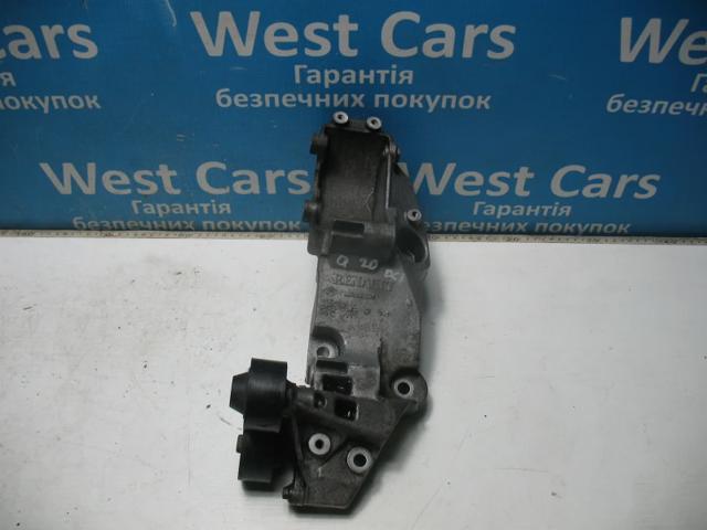 Крепление генератора Рено Лагуна III