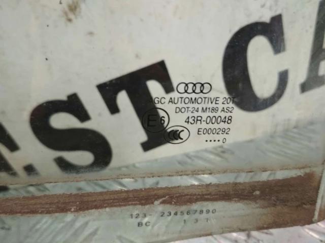8R0845206F VAG Стекло двери задней правой купить в Львов