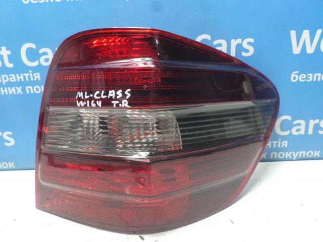 Правый стоп-сигнал A1648200264 MERCEDES