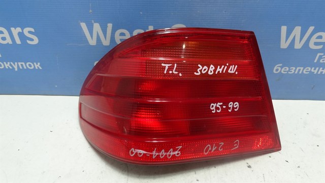 Ліхтар задній лівий в кузов (седан)-a2108200164 можливість встановлення на власному сто в місті луцьк A2108200164