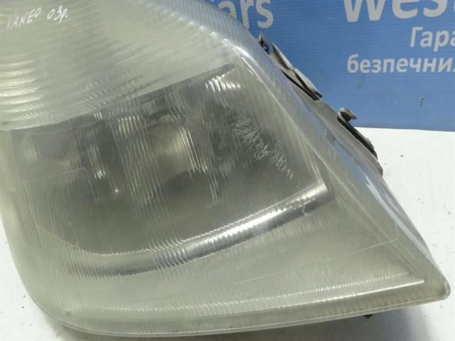 MERCEDES A4148200161 Фара правая в наличии Павлоград