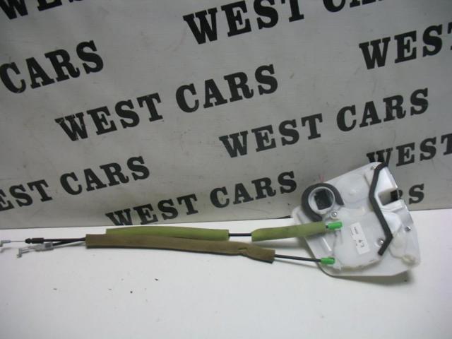 Замок задней правой двери  BBM472310A MAZDA