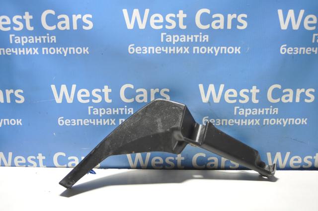 LR028550 LAND ROVER Кронштейн бампера переднего правый купить в Одесса
