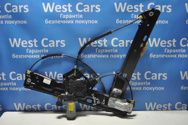 Стеклоподъемник передней правой двери LR067998 LAND ROVER
