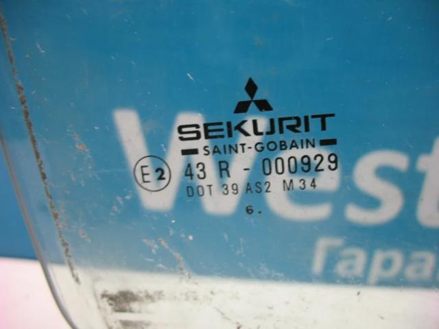 MR720215 MITSUBISHI Стекло двери задней правой купить в Хмельницкий