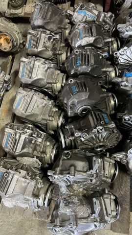 Передний редуктор / мост 2213308600 MERCEDES
