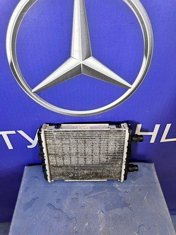 Радиатор системы охлаждения двигателя A0995005800 MERCEDES