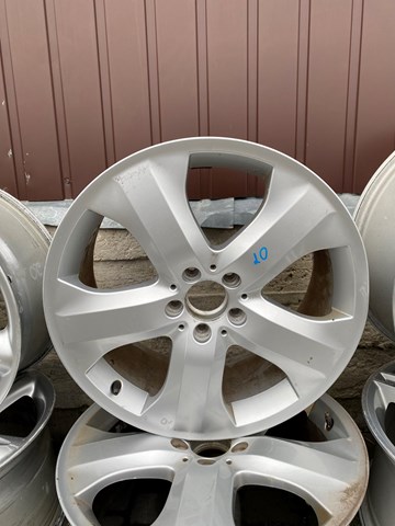 Диски на авто A1644015902 MERCEDES