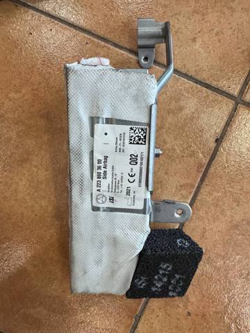 Подушка Айрбег спинки сидения правого A2238603600 MERCEDES