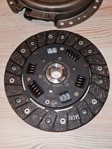 Диск сцепления Volvo 460 50