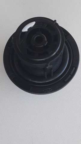 FORD 4655815 Крышка (пробка) бензобака в наличии Сумы