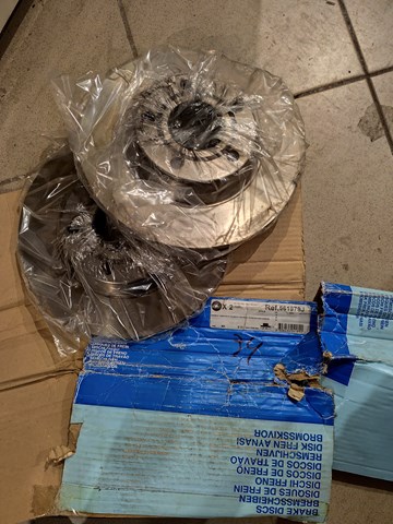 Передний тормозной диск Ауди А4 B5