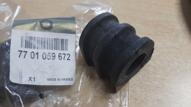 Разрезная втулка стабилизатора 7701059672 RENAULT