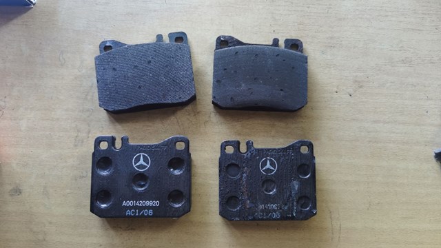Колодки тормозные передние дисковые Mercedes S