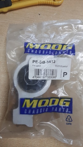 PESB3513 MOOG Сайлентблок переднего рычага купить в Харьков