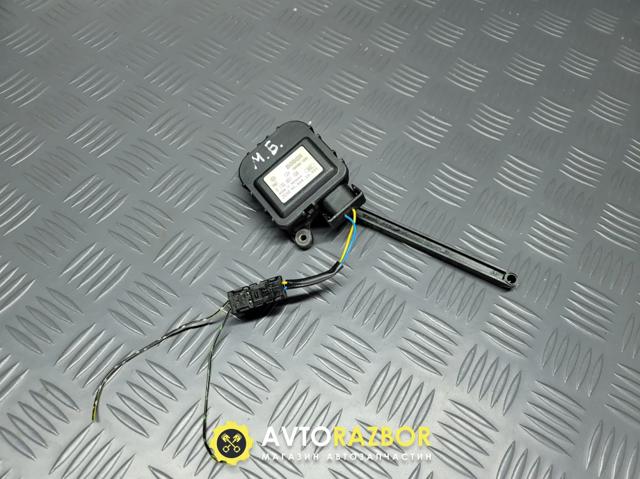 Привод заслонки печки 0132801108 MERCEDES