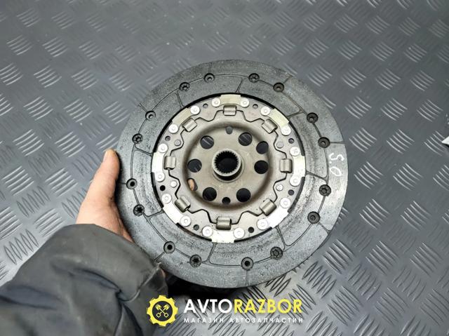 VAG 038141032E Диск сцепления в наличии Ужгород