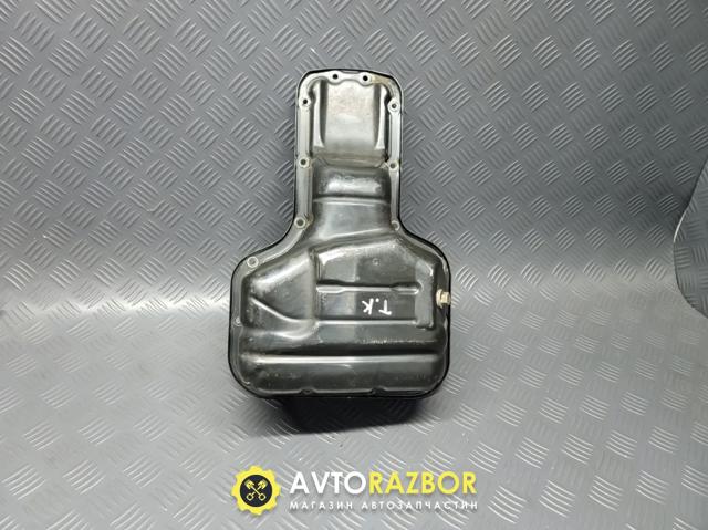 Картер масляный Toyota Matrix