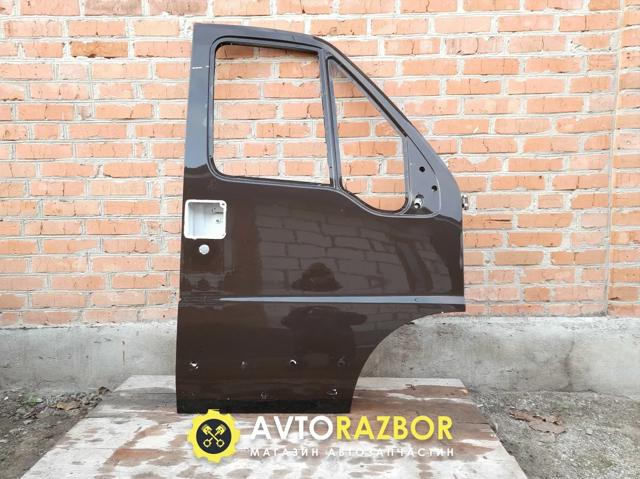 Пассажирская передняя дверь 1331432080 PEUGEOT