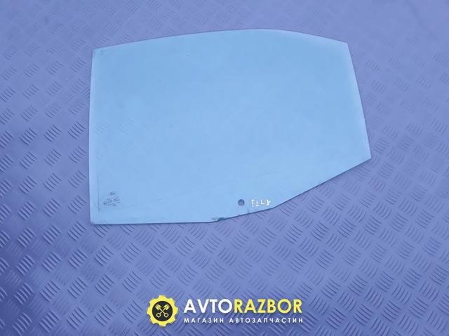Стекло заднее левое 1332893 FORD