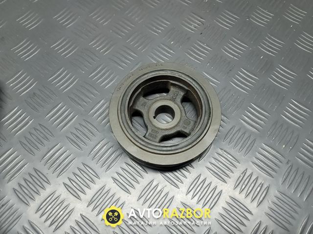 Демпфер коленвала 134700D040 TOYOTA