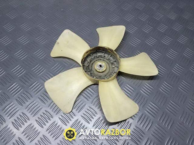 TOYOTA 1636121080 Диффузор радиатора кондиционера в наличии Ирпень