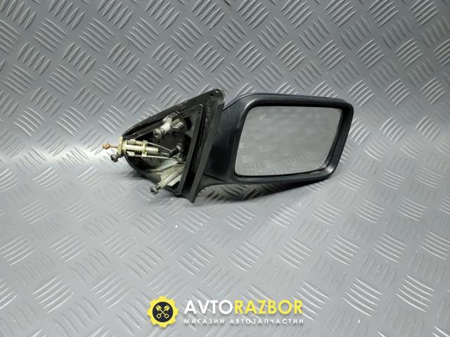 VAG 1H185750801C Корпус зеркала заднего вида правого (внутрення часть) в наличии Ужгород