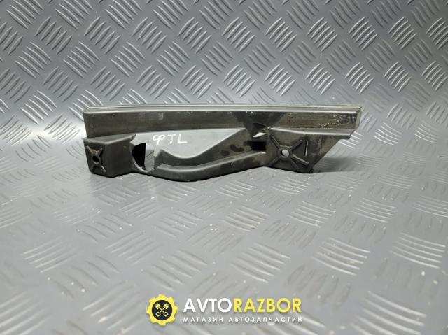 Крепление бампера 1T0807889A VAG