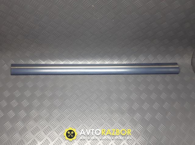 MERCEDES 2106900382 Накладка двери передней левой в наличии Запорожье