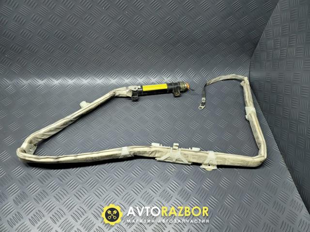 Шторка боковая правая 2108601005 MERCEDES