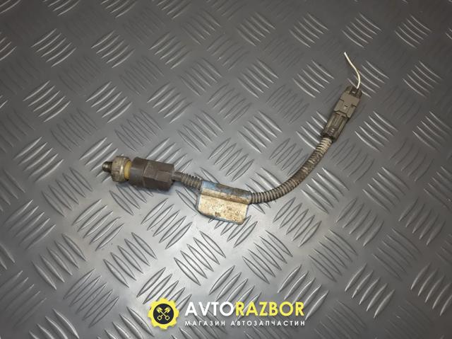 Датчик давления масла двигателя Ниссан Альмера TINO