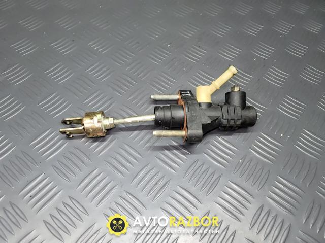 Цилиндр сцепления 3142005020 TOYOTA
