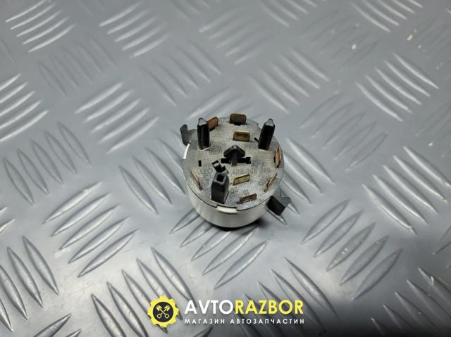VAG 4B0905849 Контактная группа замка зажигания в наличии Ирпень