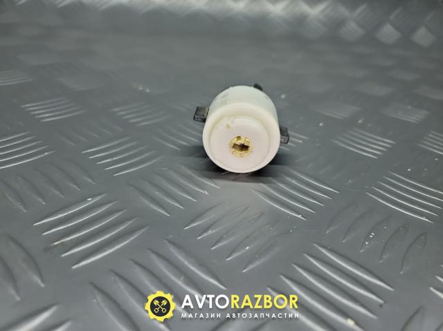 4B0905849 VAG Контактная группа замка зажигания купить в Днепр