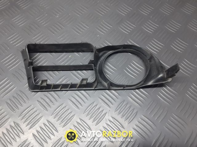 521280F020 TOYOTA Заглушка (решетка) противотуманных фар бампера переднего левая купить в Ровно
