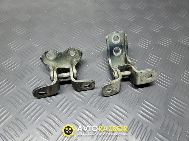 687300F010 TOYOTA Петля двери передней правой купить в Харьков