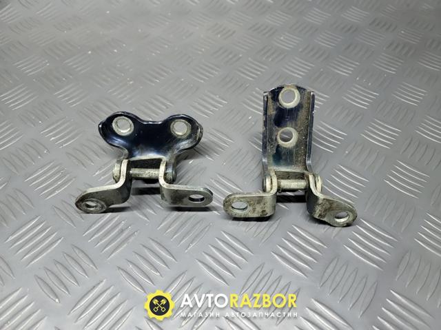 687500F010 TOYOTA Петля двери задней правой купить в Павлоград