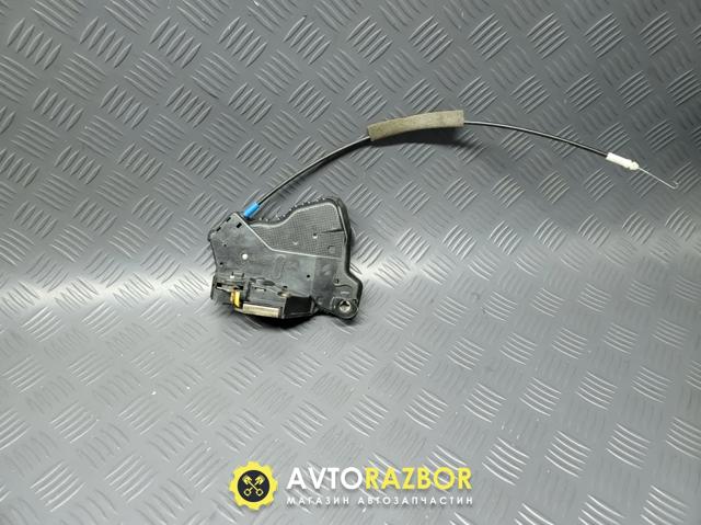 TOYOTA 6904002151 Замок водительской двери в наличии Одесса