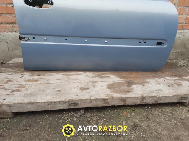 Пассажирская передняя дверь 7751471386 RENAULT