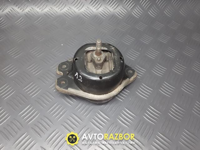 Правая подушка двигателя Renault Espace 4