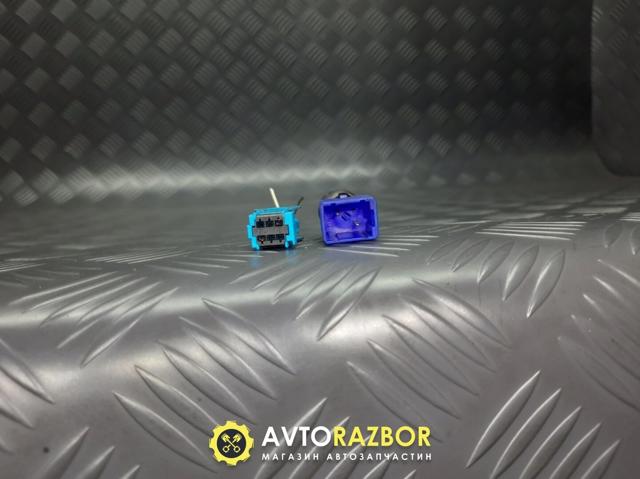 8200110895 RENAULT Датчик включения стопсигнала купить в Ирпень