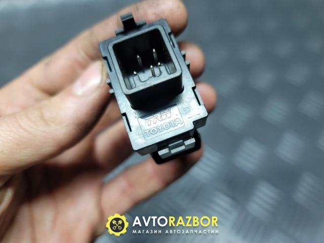 848100F010 TOYOTA Кнопка включения мотора стеклоподъемника передняя правая купить в Полтава