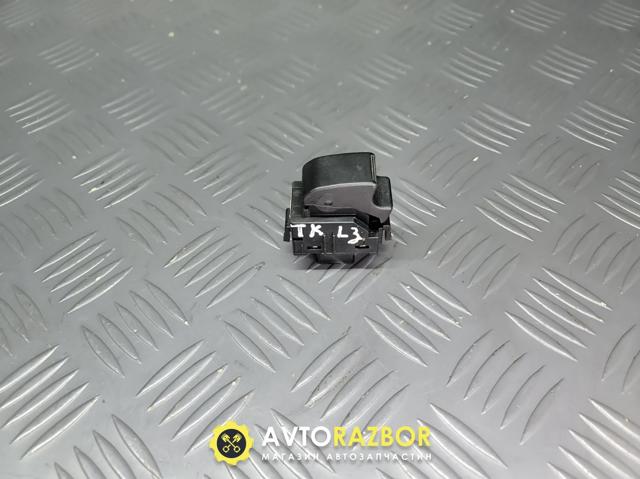 848100F010 TOYOTA Кнопка стеклоподъемника передняя купить в Павлоград