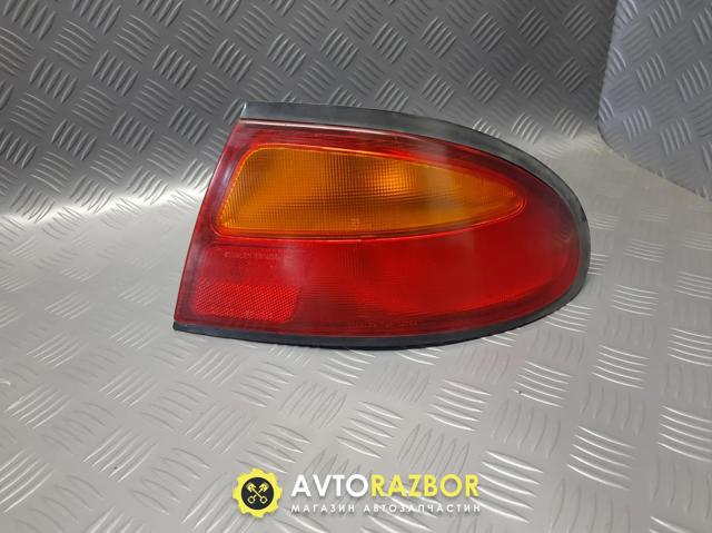 Правый стоп 8FBP51150 MAZDA