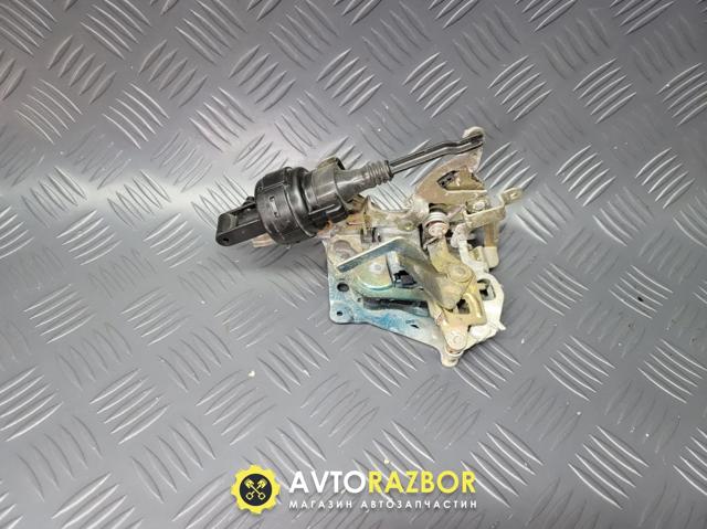 MERCEDES A2027300535 Замок двери задней левой в наличии Киев