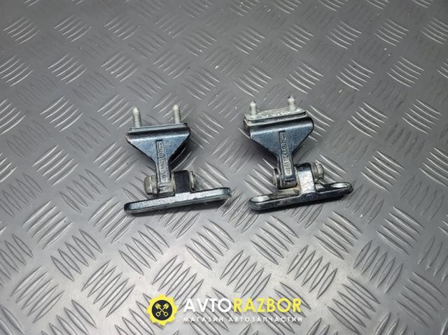 Петля задней правой двери A2037300237 MERCEDES
