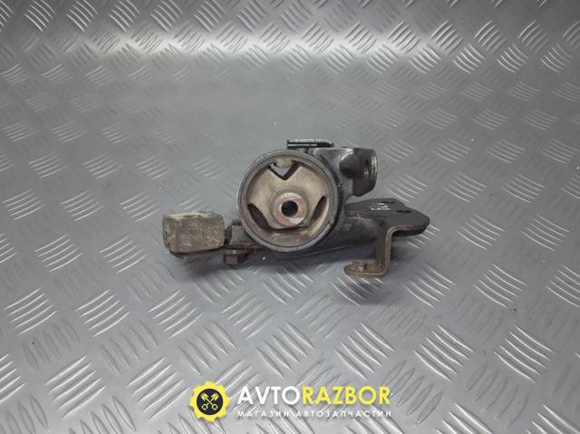 MAZDA B25D39070C Подушка (опора) двигателя левая в наличии Каменское