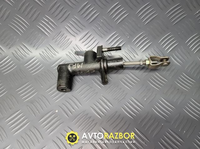 Главный цилиндр сцепления BC6D41990A MAZDA
